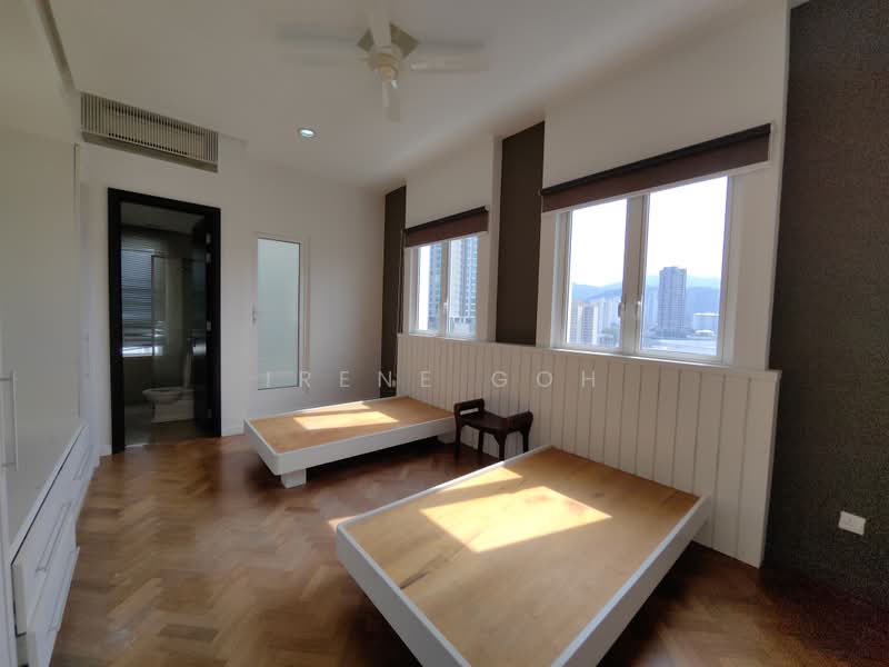 Kondominium untuk Dijual di Quayside Seafront Resort Condominiums - Irene Goh - Bedroom - PropertyGuru.com.my
