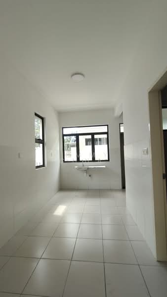 Rumah Teres 2 Tingkat untuk Dijual di Setia Ecohill (Semenyih) - Kimmy Chua - Kitchen - PropertyGuru.com.my