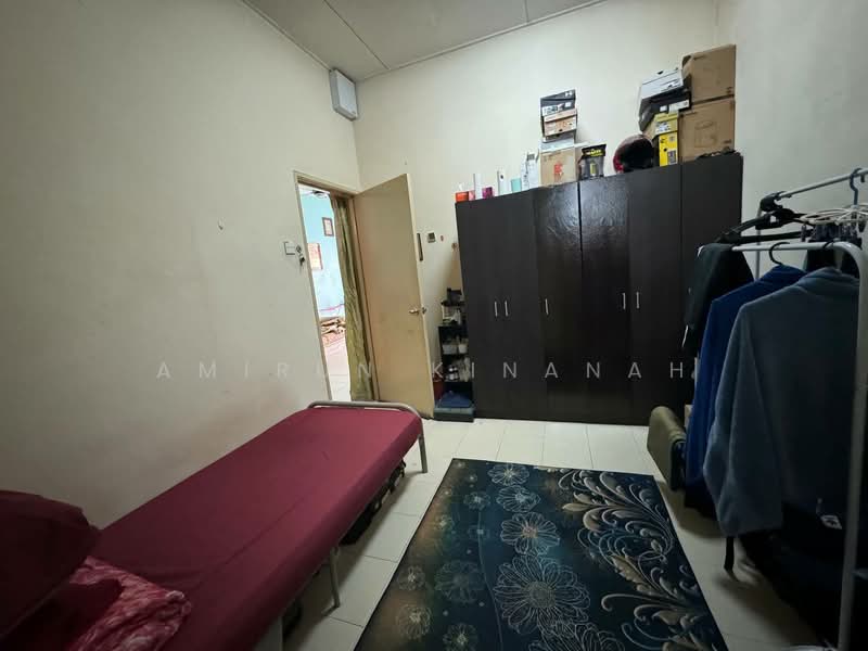 Rumah Teres untuk Dijual di Bandar Putera 2 (Klang) - Amirun Kinanah - Bedroom - PropertyGuru.com.my