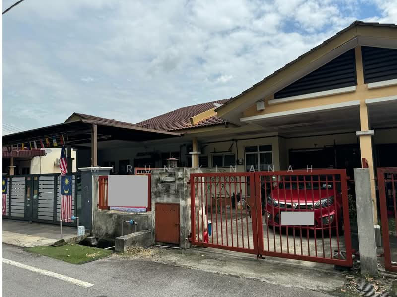 Rumah Teres untuk Dijual di Bandar Putera 2 (Klang) - Amirun Kinanah - Exterior - PropertyGuru.com.my