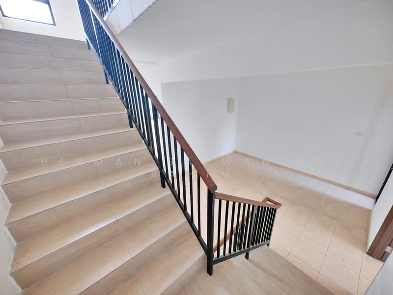 3-storey Terraced House for Sale in Puchong (Selangor) - Herman Sazwan Nor Rahim - Interior - PropertyGuru.com.my