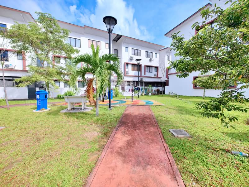 3-storey Terraced House for Sale in Puchong (Selangor) - Herman Sazwan Nor Rahim - Playground - PropertyGuru.com.my