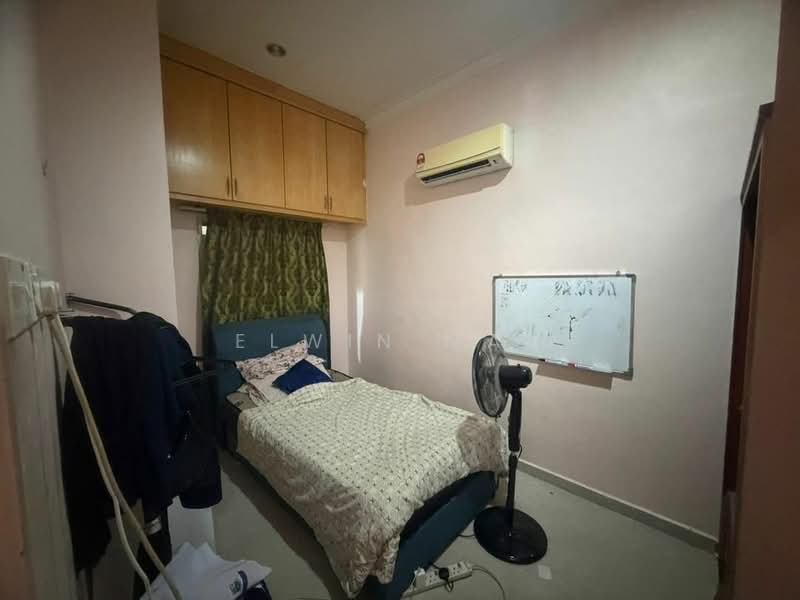 Rumah Teres 1 Tingkat untuk Dijual di Bandar Tasik Puteri (Rawang) - Elwin Mah - Bedroom - PropertyGuru.com.my