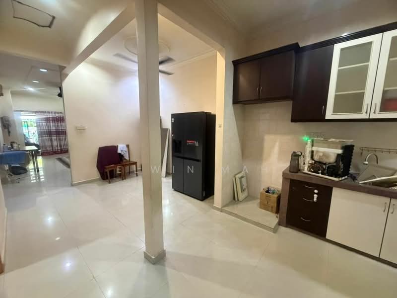 Rumah Teres 1 Tingkat untuk Dijual di Bandar Tasik Puteri (Rawang) - Elwin Mah - Kitchen - PropertyGuru.com.my
