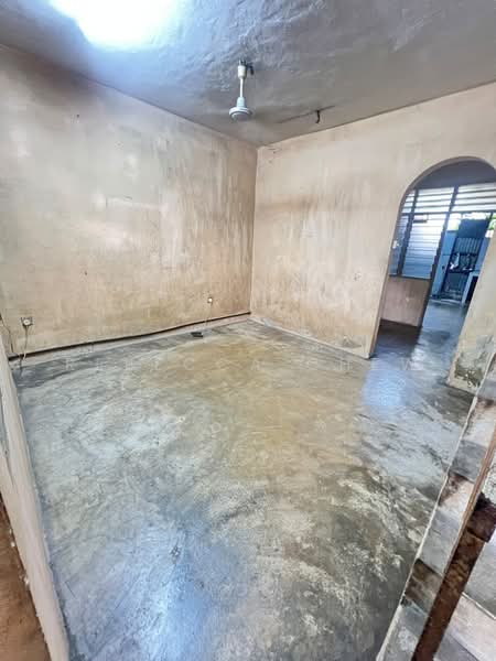 Terraced House for Rent in Klang (Selangor) - Rebecca Chew - Interior - PropertyGuru.com.my