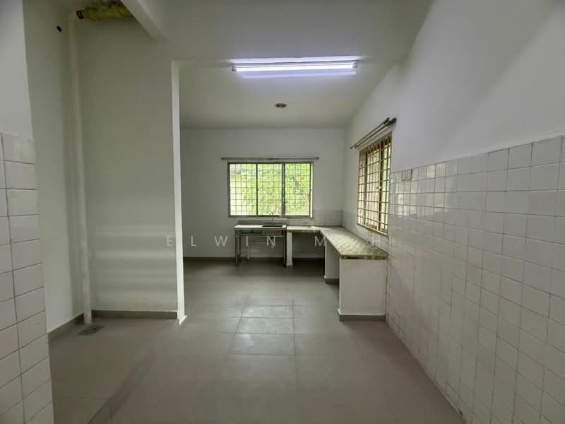 Rumah Teres 2 Tingkat untuk Dijual di Rawang (Selangor) - Elwin Mah - Kitchen - PropertyGuru.com.my