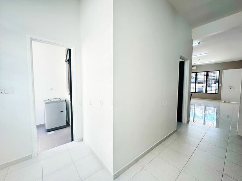 Rumah Teres 2 Tingkat untuk Dijual di Setia Eco Gardens (Gelang Patah) - Velvet Lau - PropertyGuru.com.my