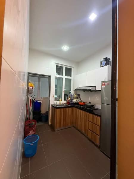 Condominium for Rent at M Condominium @ Larkin - Edmund Ling - Kitchen - PropertyGuru.com.my