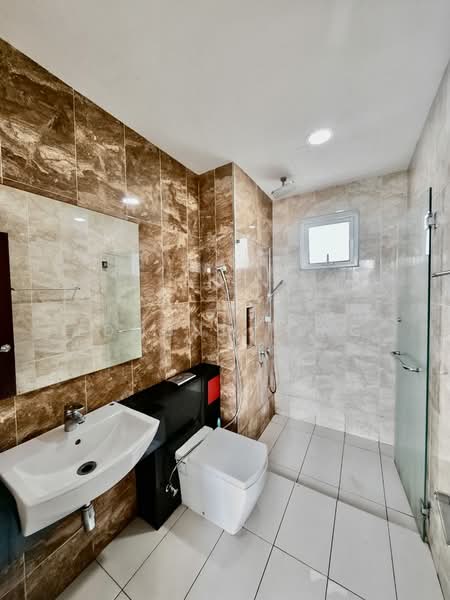 Servis Apartment untuk Disewa di Paragon Residences @ Straits View - Edmund Ling - Bathroom - PropertyGuru.com.my