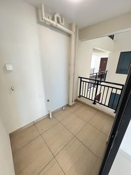 Condominium for Rent at Ataraxia Park @ Forest City - Edmund Ling - Corridor - PropertyGuru.com.my