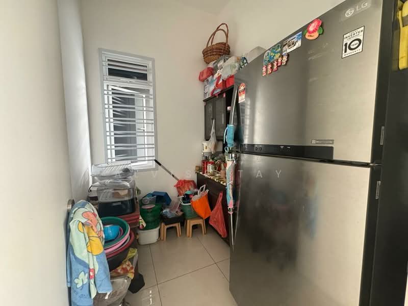 Cluster House for Sale in Setia Tropika (Johor Bahru) - Alviss Tay - Kitchen - PropertyGuru.com.my