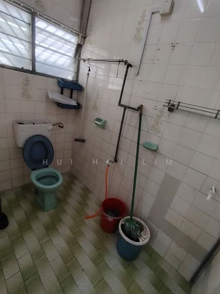 Rumah Teres 1 Tingkat untuk Dijual di Skudai (Johor) - Hui Hui Lim - Bathroom - PropertyGuru.com.my