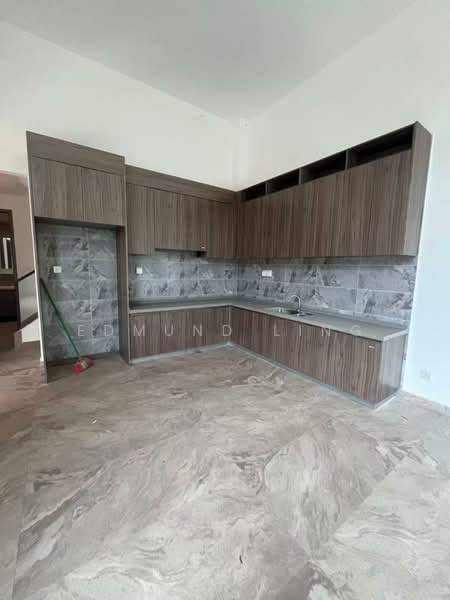 Cluster House for Rent in Forest City (Gelang Patah) - Edmund Ling - Kitchen - PropertyGuru.com.my