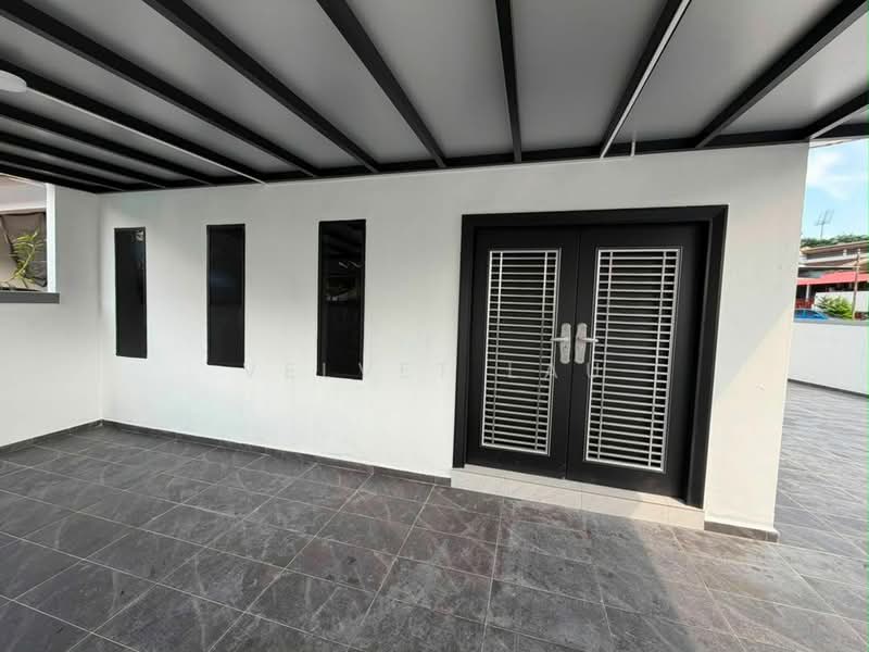 Rumah Teres 1 Tingkat untuk Dijual di Taman Suria (Johor Bahru) - Velvet Lau - PropertyGuru.com.my