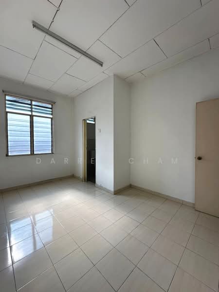 2-storey Terraced House for Sale in Taman Jawi Jaya (Sungai Jawi) - Darren Cham - Interior - PropertyGuru.com.my
