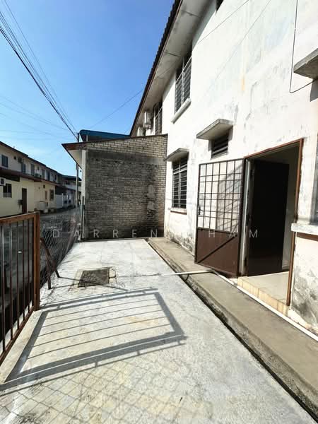 2-storey Terraced House for Sale in Taman Jawi Jaya (Sungai Jawi) - Darren Cham - Exterior - PropertyGuru.com.my