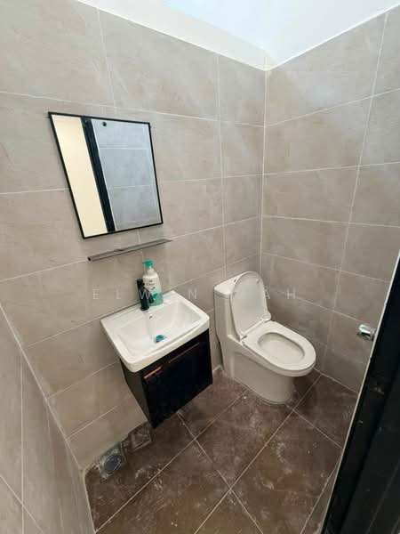 Rumah Teres 1 Tingkat untuk Dijual di Taman Velox (Rawang) - Elwin Mah - Bathroom - PropertyGuru.com.my