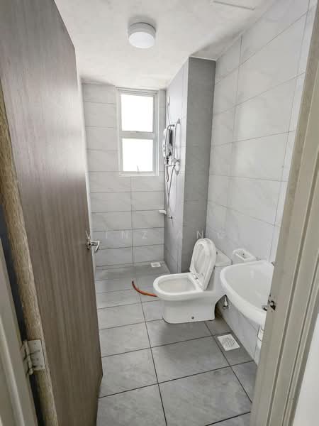 Service Residence for Rent at SKS Habitat - Vinz Ang - Bathroom - PropertyGuru.com.my