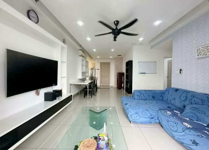 Pangsapuri untuk Disewa di Austin Suites (Permata Austin) - Kenneth Tan - Living Room - PropertyGuru.com.my