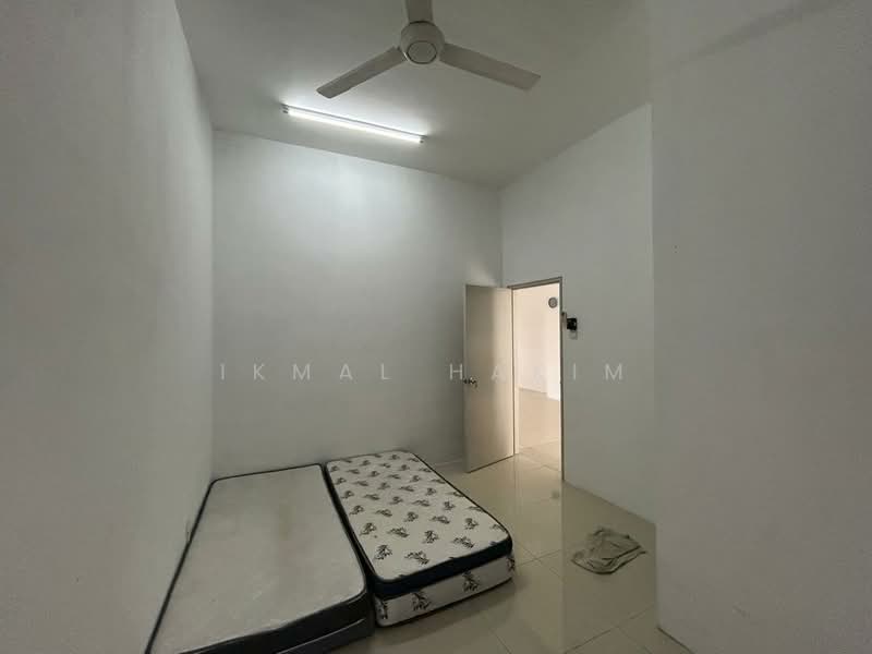 2-storey Terraced House for Rent in Dengkil (Selangor) - Ikmal Hakim - Bedroom - PropertyGuru.com.my