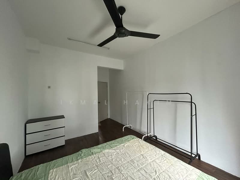 2-storey Terraced House for Rent in Dengkil (Selangor) - Ikmal Hakim - Bedroom - PropertyGuru.com.my