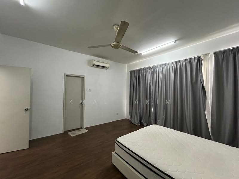 2-storey Terraced House for Rent in Dengkil (Selangor) - Ikmal Hakim - Bedroom - PropertyGuru.com.my