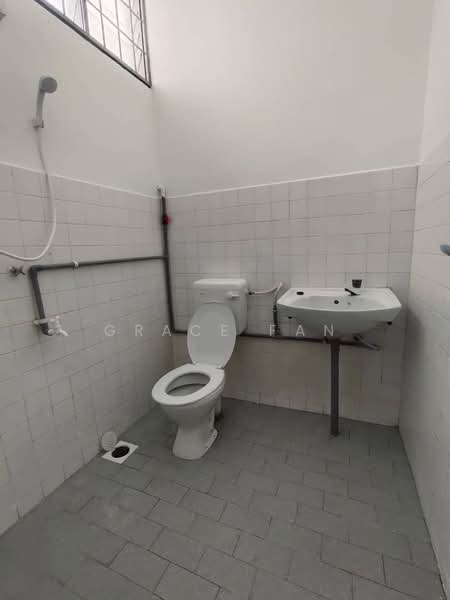 Rumah Teres 2 Tingkat untuk Dijual di Taman Kluang Barat (Kluang) - Grace Fan - PropertyGuru.com.my
