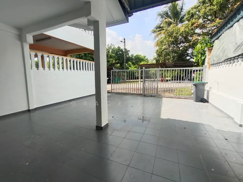 Rumah Teres 2 Tingkat untuk Dijual di Taman Kluang Barat (Kluang) - Grace Fan - PropertyGuru.com.my
