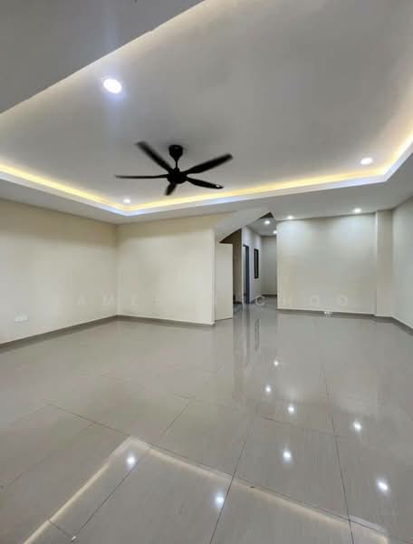 Rumah Teres 2 Tingkat untuk Dijual di Taman Pulai Hijauan (Skudai) - Jameson Choo - Living Room - PropertyGuru.com.my