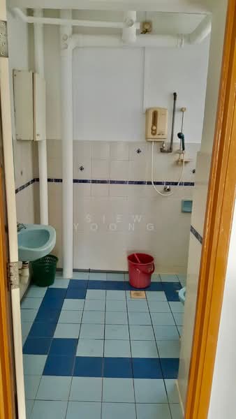 Kondominium untuk Disewa di Bam Villa - Siew Yoong - Bathroom - PropertyGuru.com.my