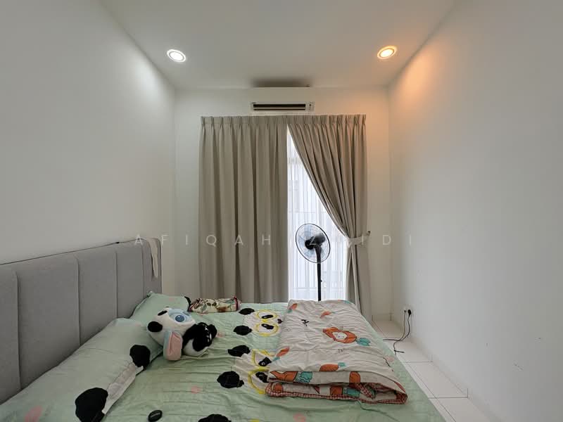Rumah Teres 2 Tingkat untuk Dijual di Eco Grandeur (Puncak Alam) - Afiqah zaidi - PropertyGuru.com.my