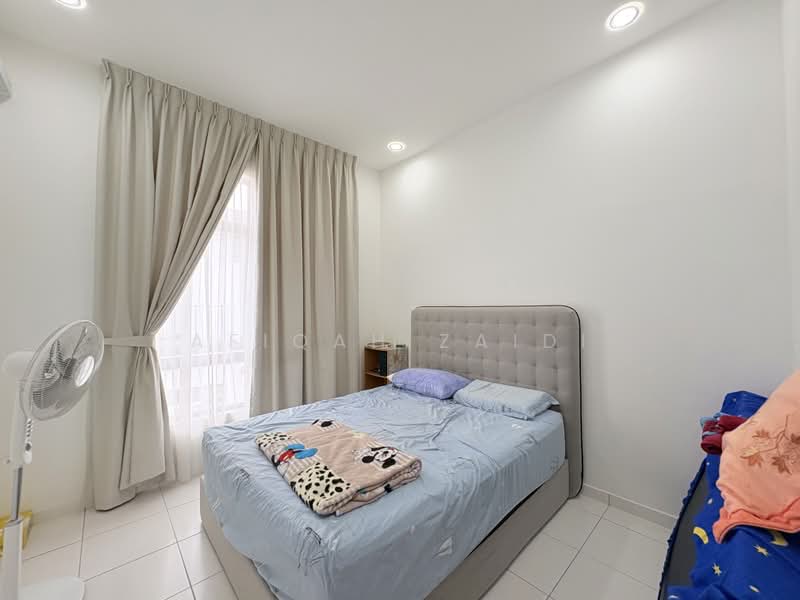 Rumah Teres 2 Tingkat untuk Dijual di Eco Grandeur (Puncak Alam) - Afiqah zaidi - PropertyGuru.com.my
