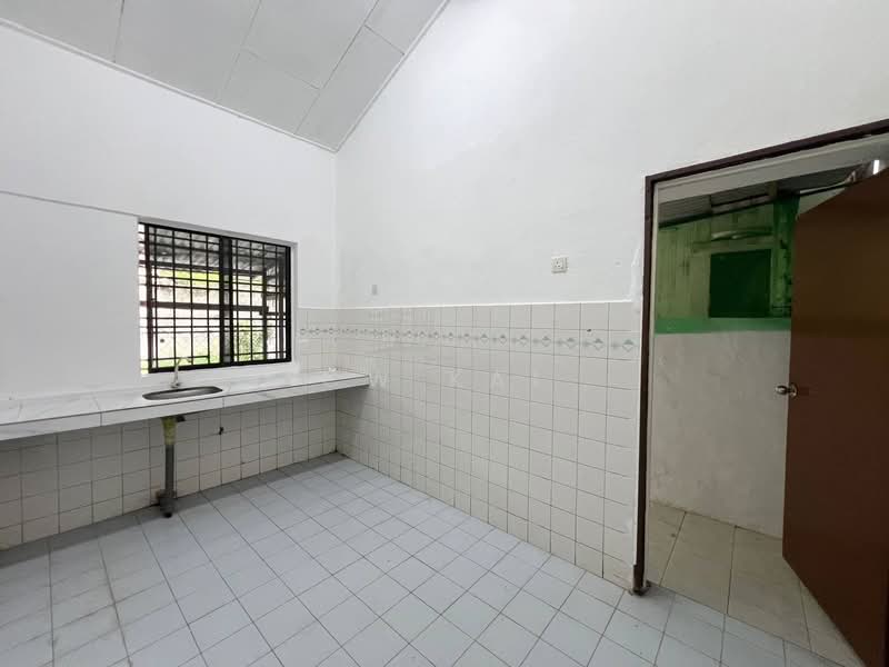 Rumah Teres 1 Tingkat untuk Dijual di Taman Desa Cemerlang (Ulu Tiram) - CW KAI - PropertyGuru.com.my
