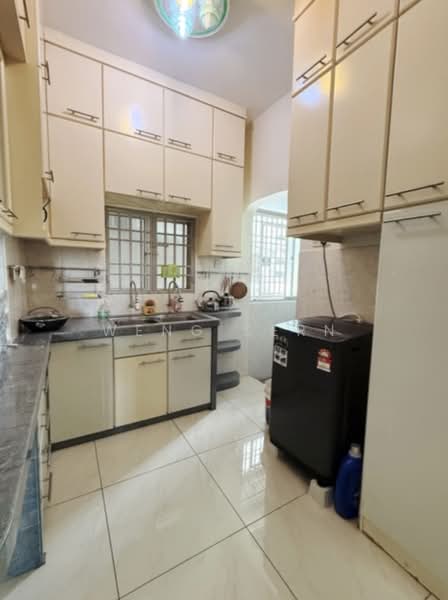 Pangsapuri untuk Disewa di Gambier Heights - Weng Sern - Kitchen - PropertyGuru.com.my
