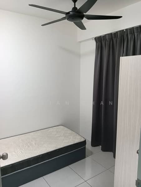 Condominium for Rent at Fairview Residence - Vivian Chan - Bedroom - PropertyGuru.com.my