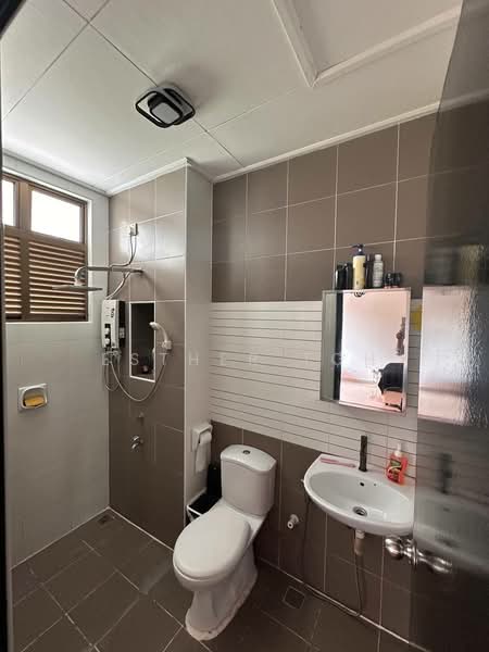 2-storey Terraced House for Sale in Bandar Dato Onn (Tebrau) - Esther Toh - PropertyGuru.com.my