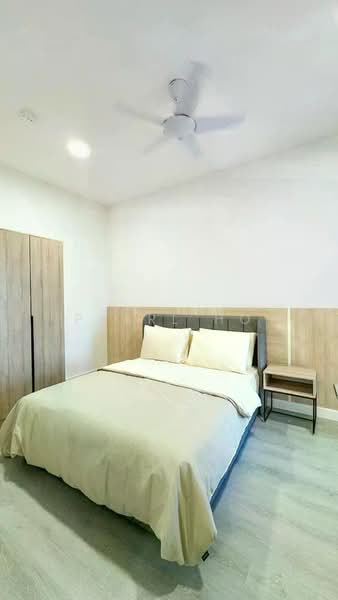 Servis Apartment untuk Disewa di Maya Ara Residences - Pearl Ho - Bedroom - PropertyGuru.com.my