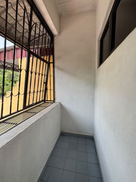 2-storey Terraced House for Sale in Taman Sri Putri (Skudai) - Michele Sylvester - Balcony - PropertyGuru.com.my