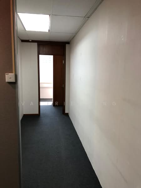 Office for Sale in KL City Centre (Kuala Lumpur) - Valerie Tang - Corridor - PropertyGuru.com.my