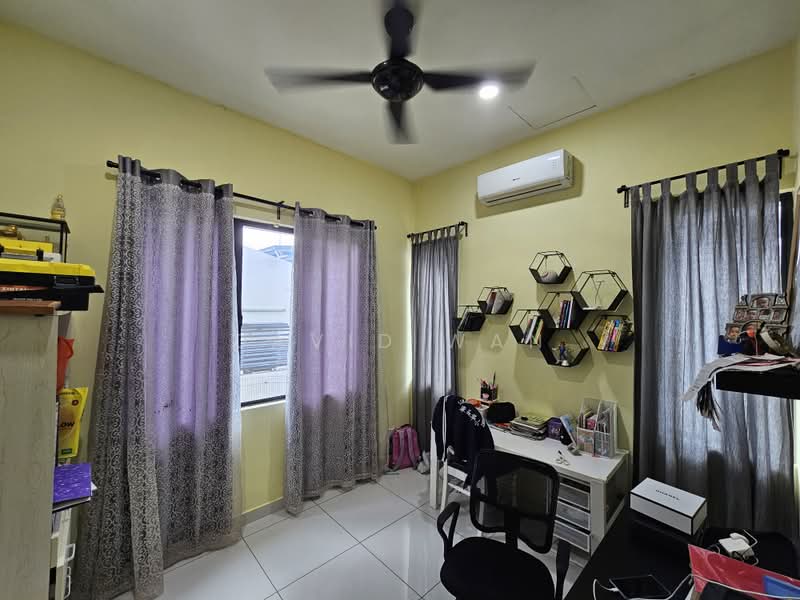 Semi-Detached House for Sale in Bandar Mahkota Cheras (Cheras) - David Wan - Study - PropertyGuru.com.my