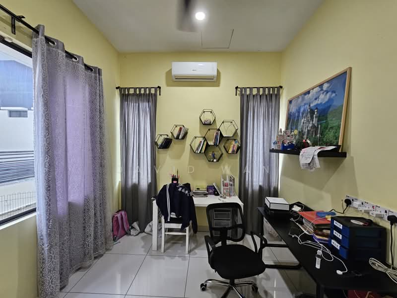 Semi-Detached House for Sale in Bandar Mahkota Cheras (Cheras) - David Wan - Study - PropertyGuru.com.my