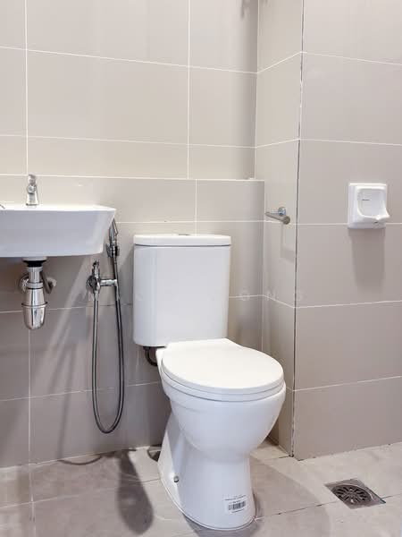 Kondominium untuk Disewa di Waltz Residences - Mico Wong - Bathroom - PropertyGuru.com.my