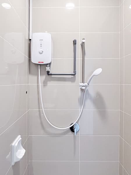 Kondominium untuk Disewa di Waltz Residences - Mico Wong - Bathroom - PropertyGuru.com.my