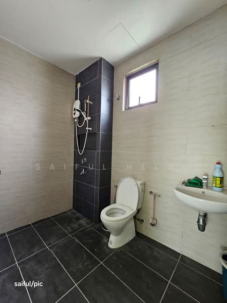 Rumah Teres 2 Tingkat untuk Dijual di Alam Impian (Shah Alam) - SAIFUL HELMI - Bathroom - PropertyGuru.com.my