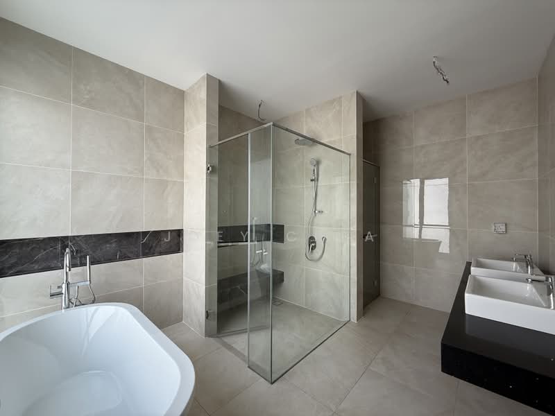 Semi-Detached House for Sale in Petaling (Selangor) - Joey Chea - Bathroom - PropertyGuru.com.my