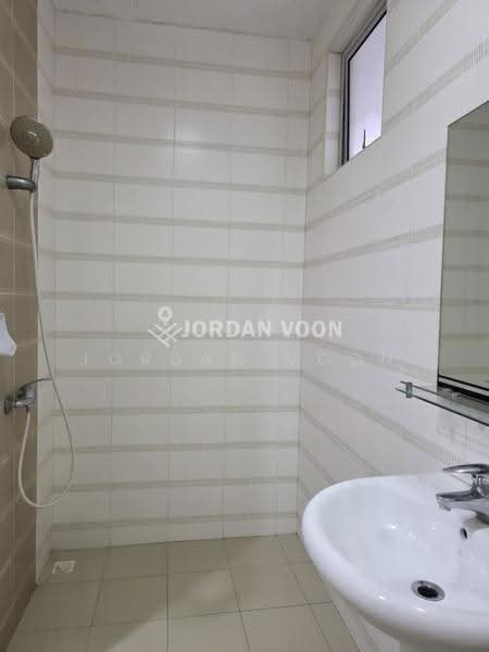 Condominium for Rent at The View Condominium - Jordan Voon - Bathroom - PropertyGuru.com.my