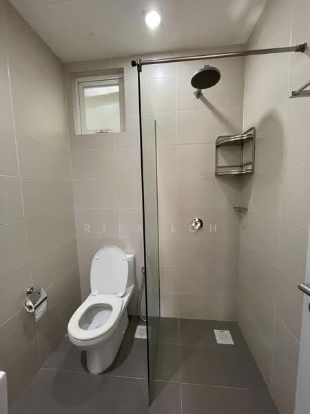 Kondominium untuk Dijual di The Park Residences 1 - Rita Loh - Bathroom - PropertyGuru.com.my