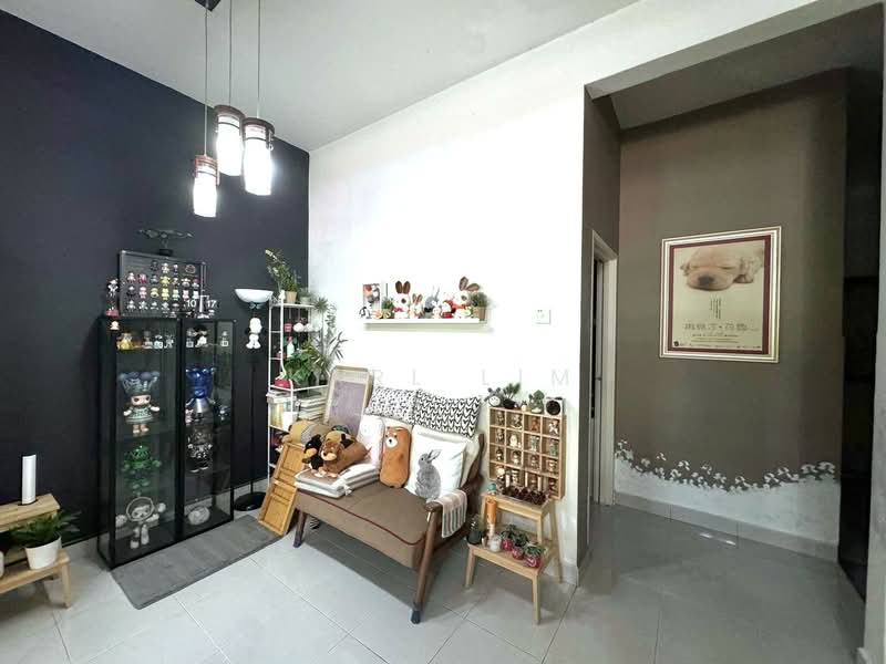 2-storey Terraced House for Sale in Taman Pulai Indah (Johor Bahru) - Karl Lim - Living Room - PropertyGuru.com.my