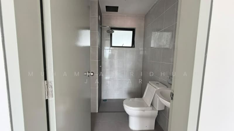 Apartment for Sale at Intana Ria 3 - Muhammad Ridhuan Jaafar - Bathroom - PropertyGuru.com.my