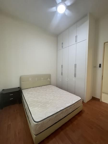 Kondominium untuk Dijual di The Park Residences 1 - Rita Loh - Bedroom - PropertyGuru.com.my